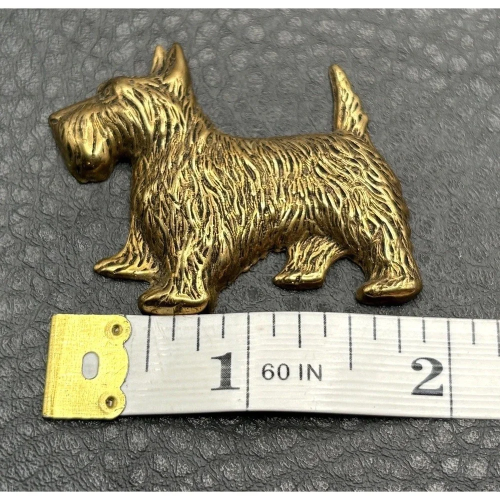 Vintage Antiqued Gold Tone Scottie Dog Brooch Pin Detailed Terrier Design Pet